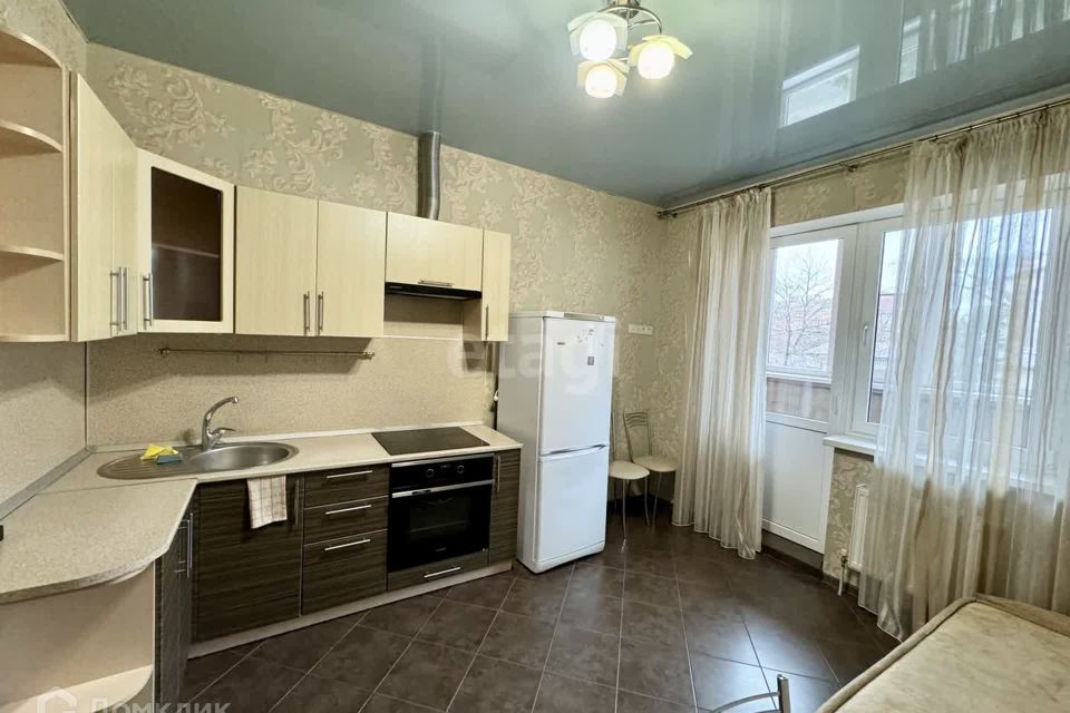 Продаётся 1-комнатная квартира, 47.6 м²