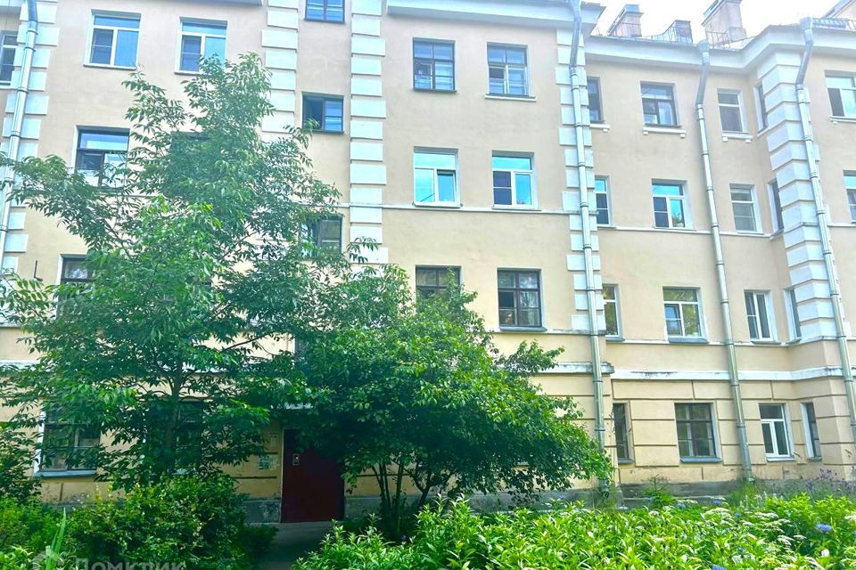 Продаётся 4-комнатная квартира, 96 м²