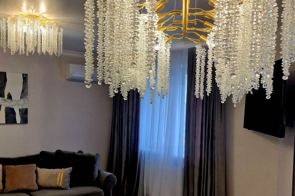 Продаётся 5-комнатная квартира, 161.2 м²