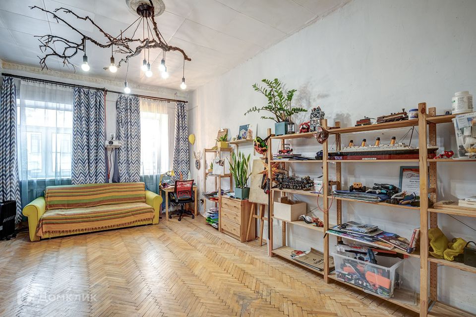 Продаётся 2-комнатная квартира, 65.5 м²
