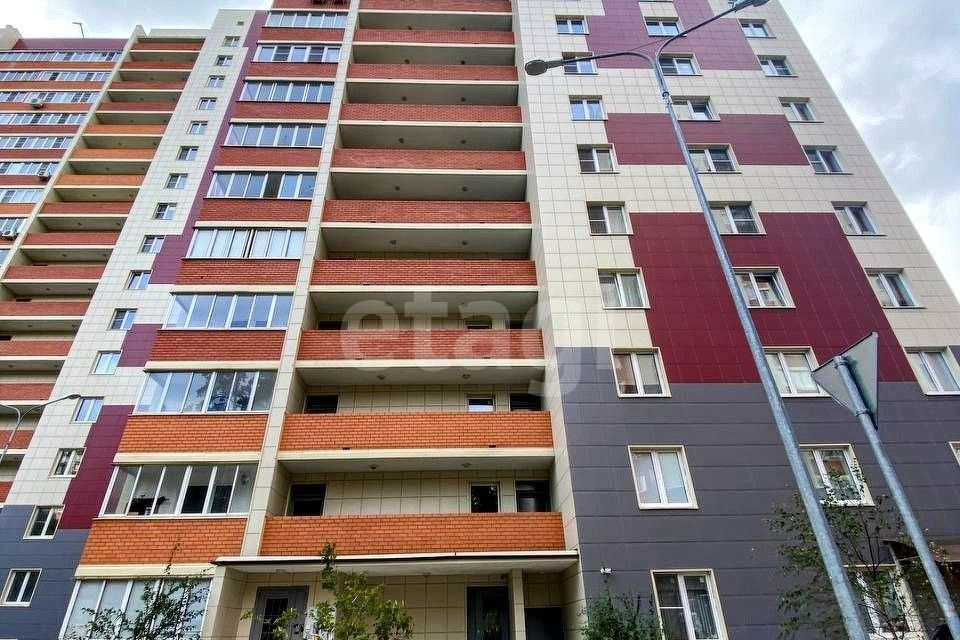 Продаётся 3-комнатная квартира, 94.4 м²