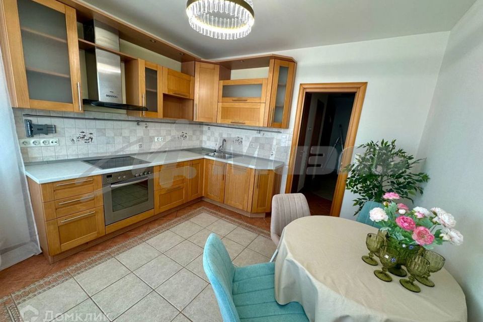 Продаётся 2-комнатная квартира, 60.3 м²