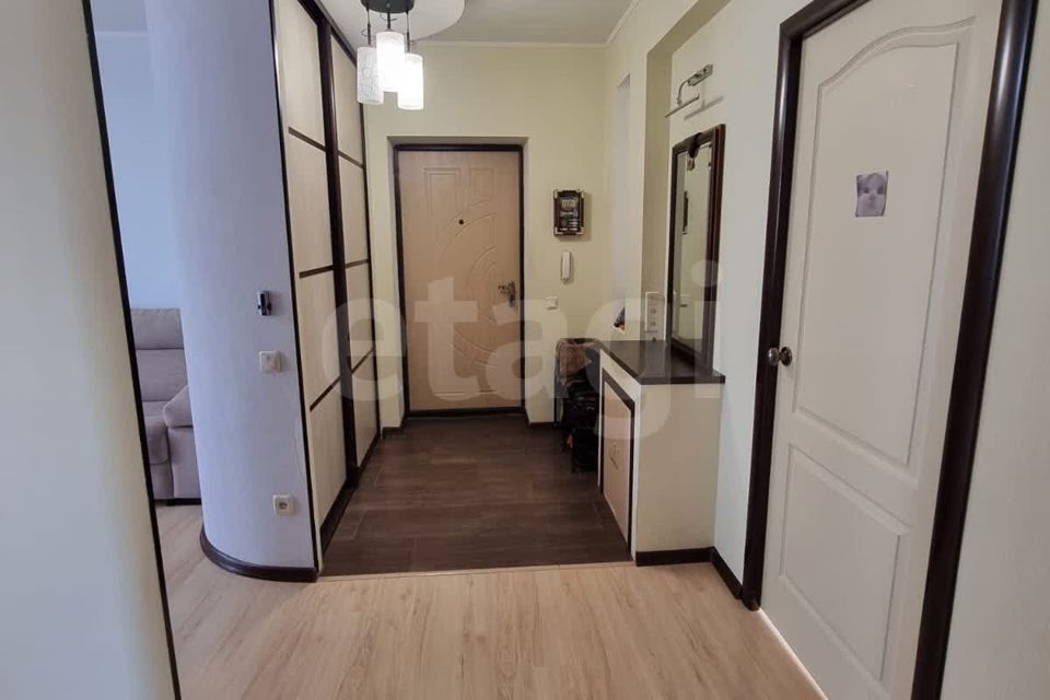 Продаётся 3-комнатная квартира, 67.6 м²
