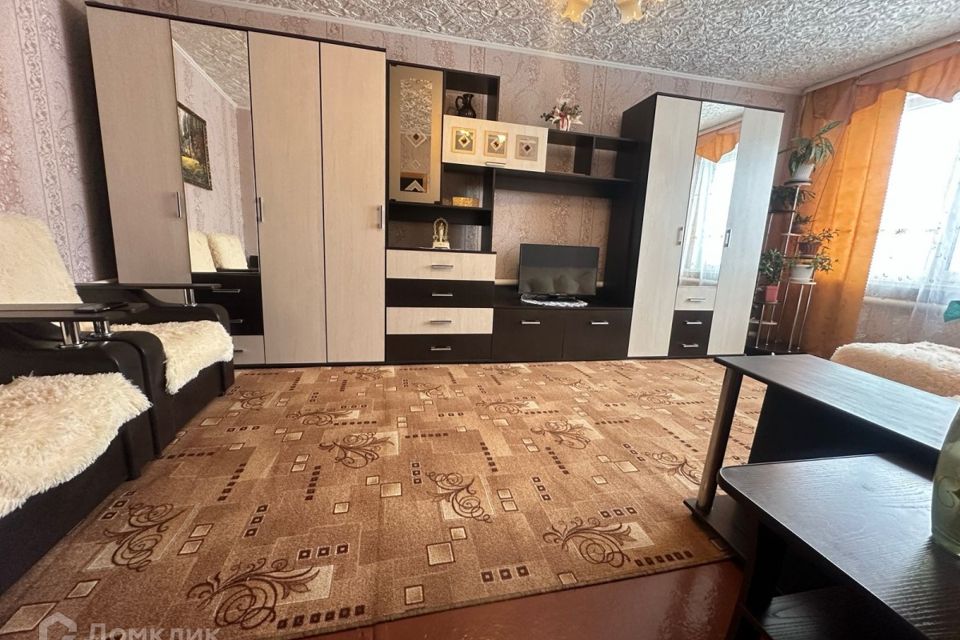Продаётся 3-комнатная квартира, 63.4 м²