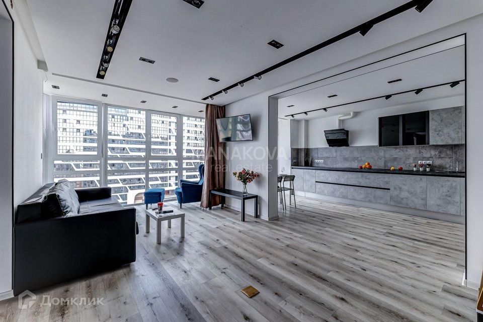 Продаётся 2-комнатная квартира, 87 м²