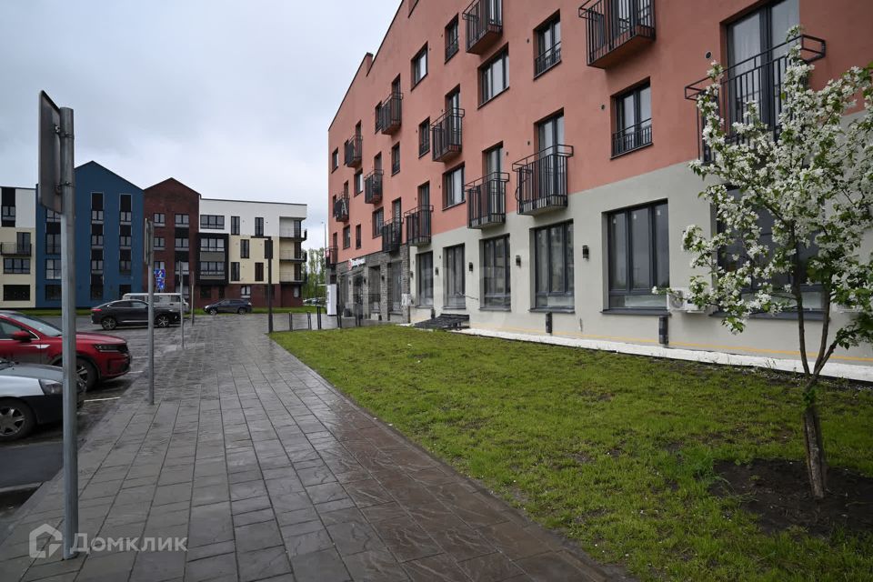 Продаётся 1-комнатная квартира, 38 м²