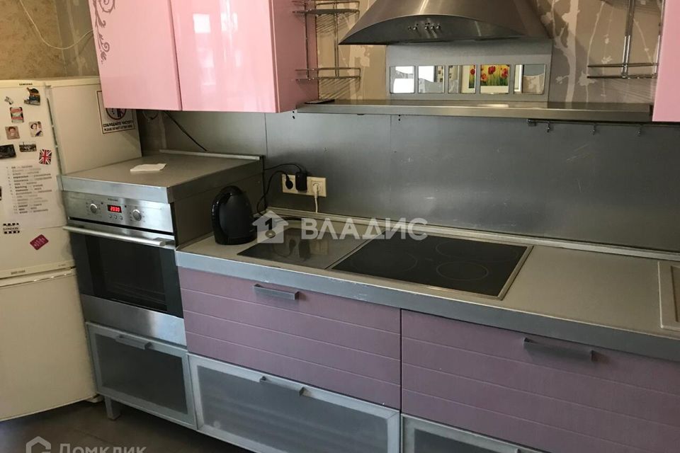 Продаётся 1-комнатная квартира, 47.9 м²