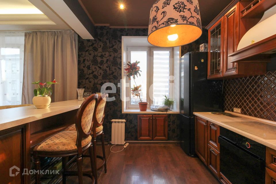 Продаётся 2-комнатная квартира, 53.9 м²