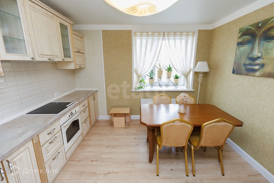 Продаётся 2-комнатная квартира, 64.6 м²