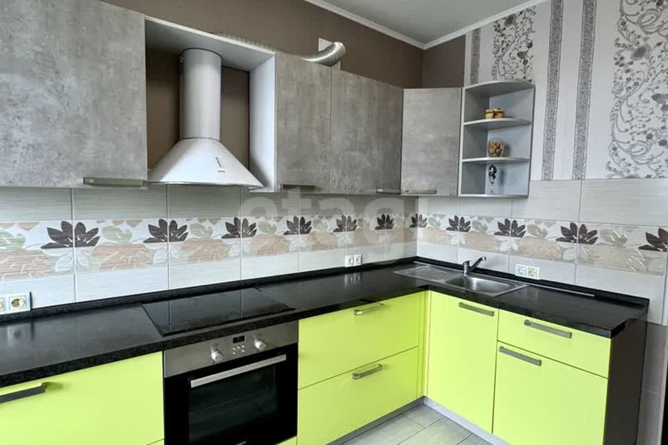 Продаётся 1-комнатная квартира, 41.9 м²