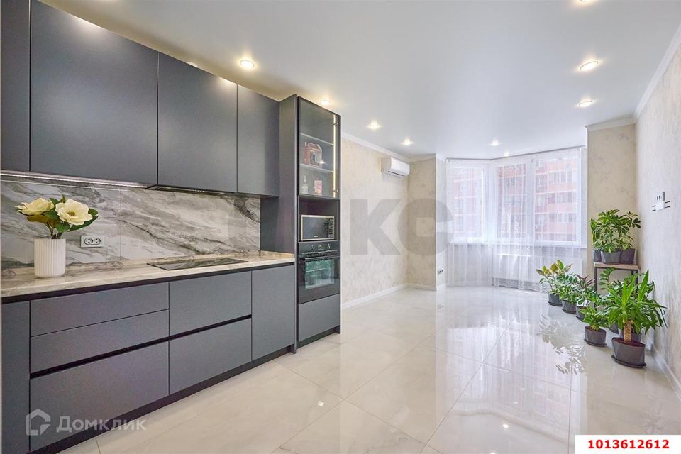 Продаётся 2-комнатная квартира, 75 м²
