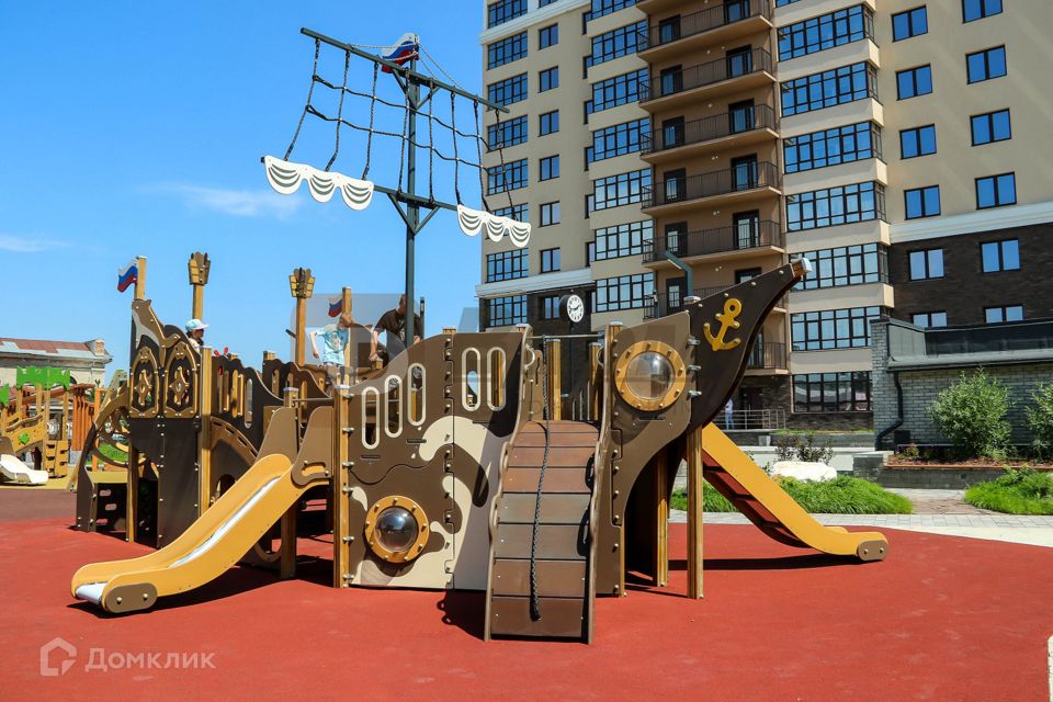 Продаётся 2-комнатная квартира, 64.8 м²
