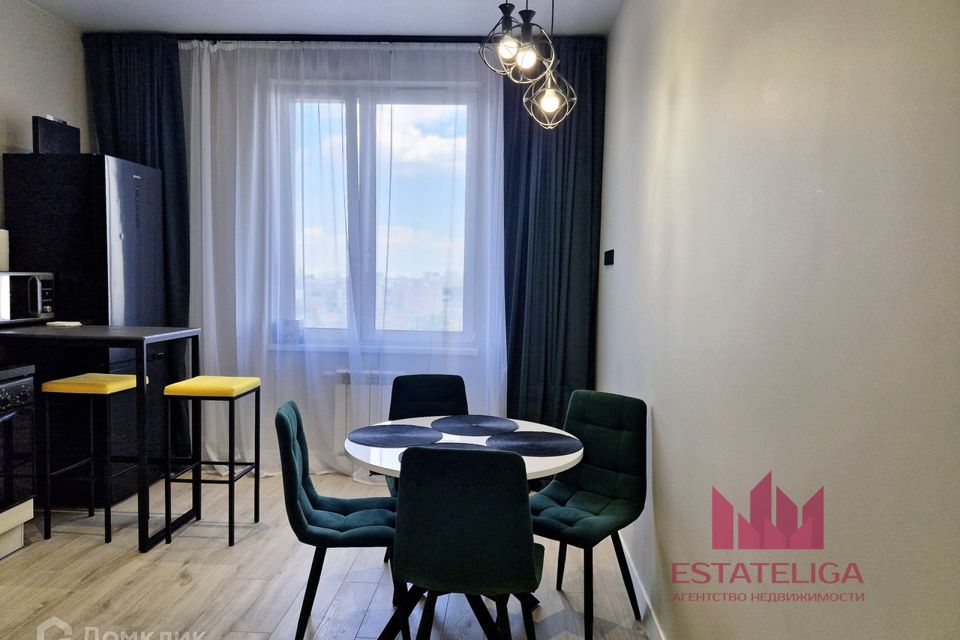 Сдаётся 2-комнатная квартира, 58 м²