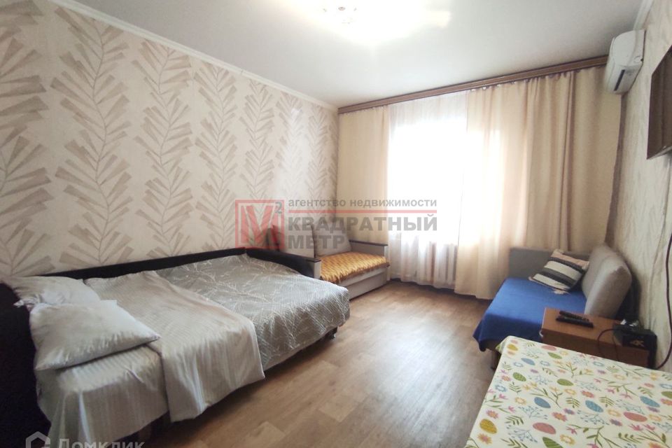 Продаётся 1-комнатная квартира, 40 м²