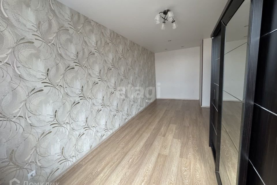 Продаётся 1-комнатная квартира, 39.9 м²