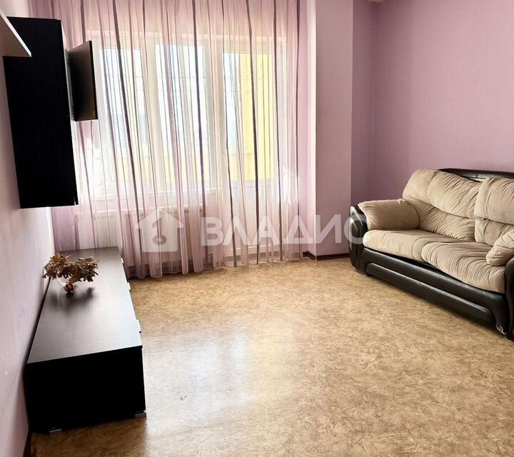 Продаётся 2-комнатная квартира, 68.8 м²