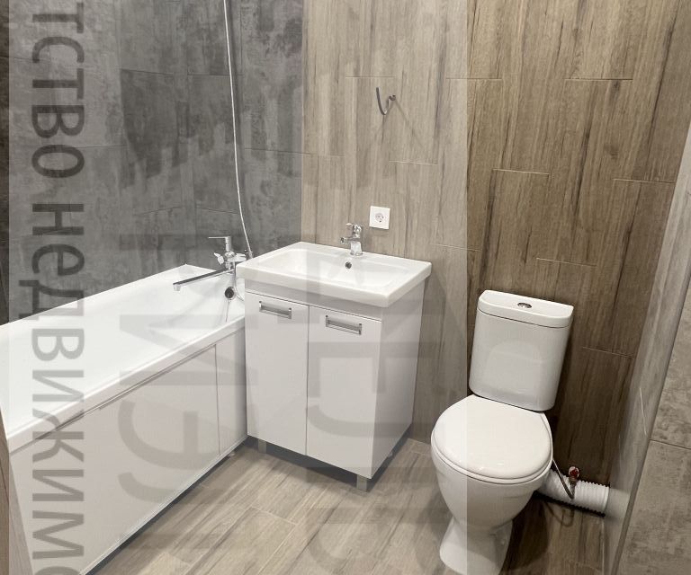Продаётся 2-комнатная квартира, 61.6 м²