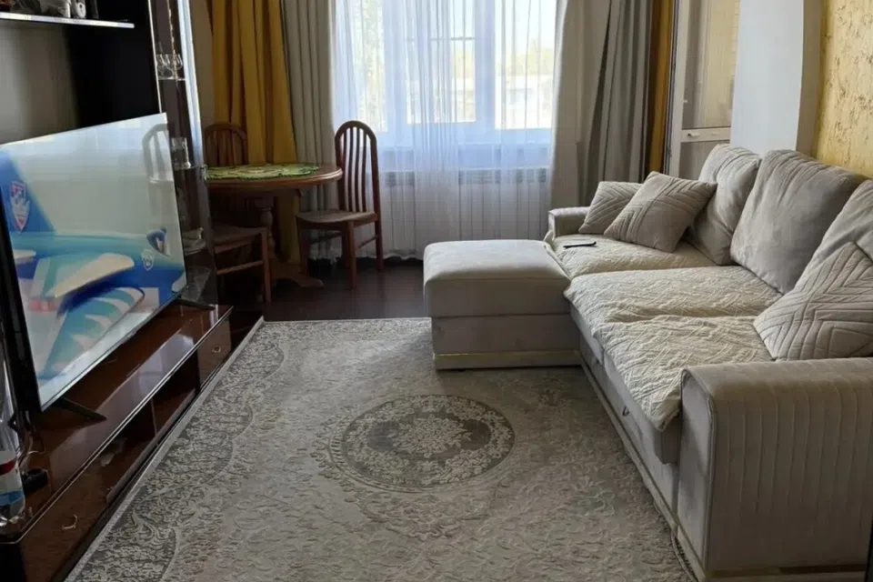 Продаётся 3-комнатная квартира, 71 м²