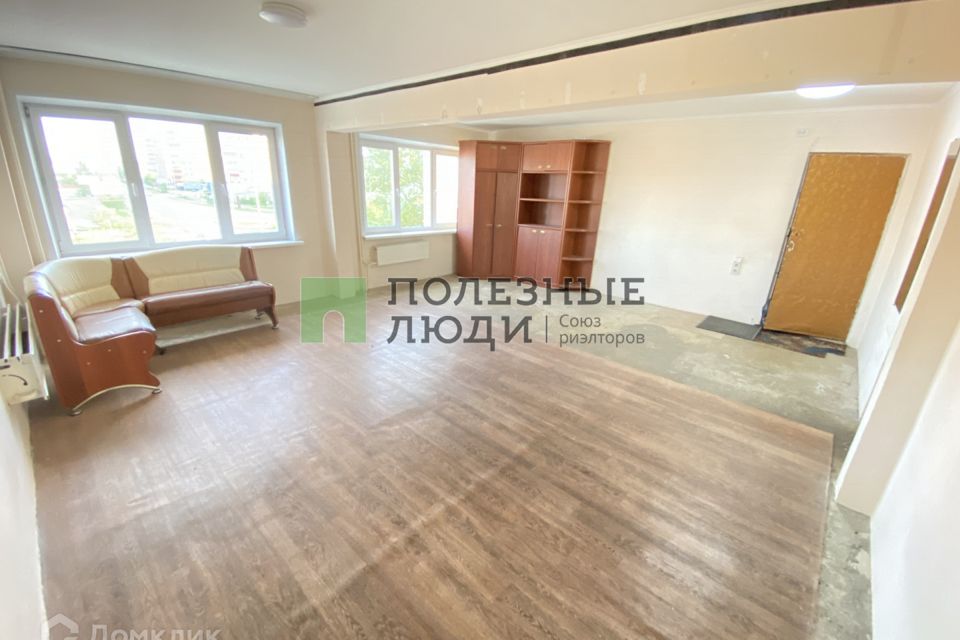 Продаётся 3-комнатная квартира, 68.6 м²