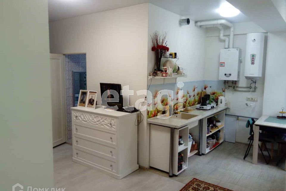 Продаётся 3-комнатная квартира, 51.1 м²