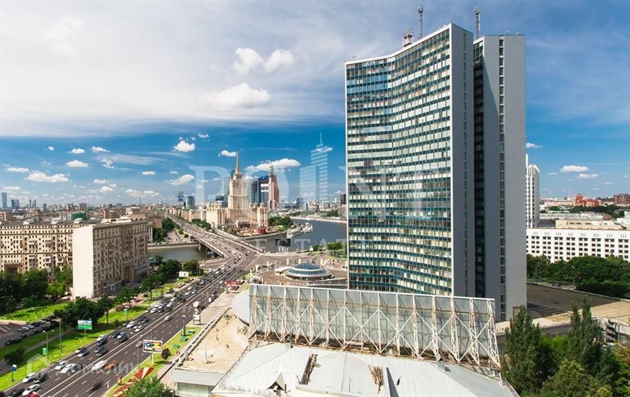 Продаётся 3-комнатная квартира, 123 м²