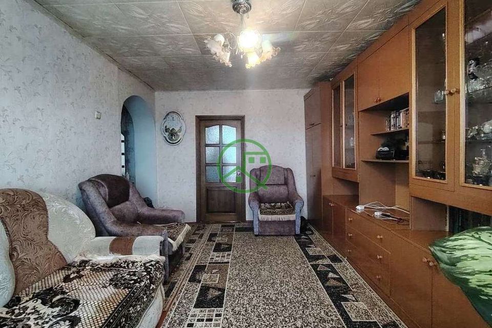 Продаётся 3-комнатная квартира, 57.6 м²