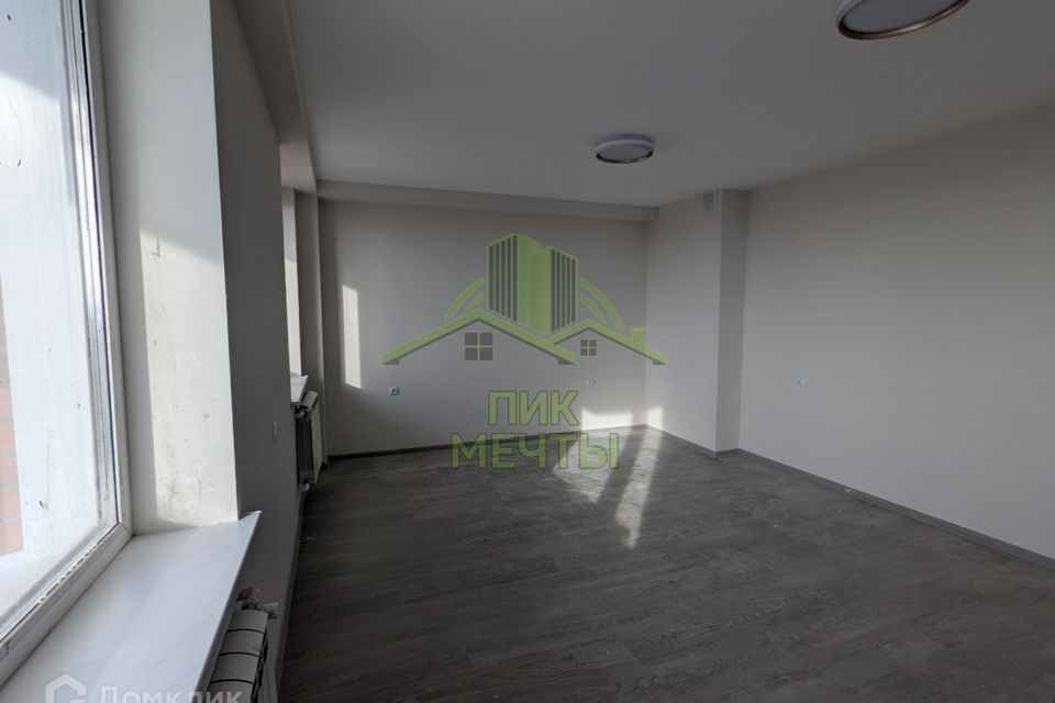 Продаётся 2-комнатная квартира, 72.8 м²