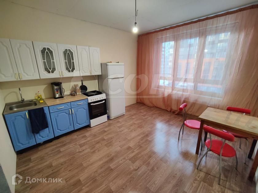 Сдаётся 2-комнатная квартира, 58 м²