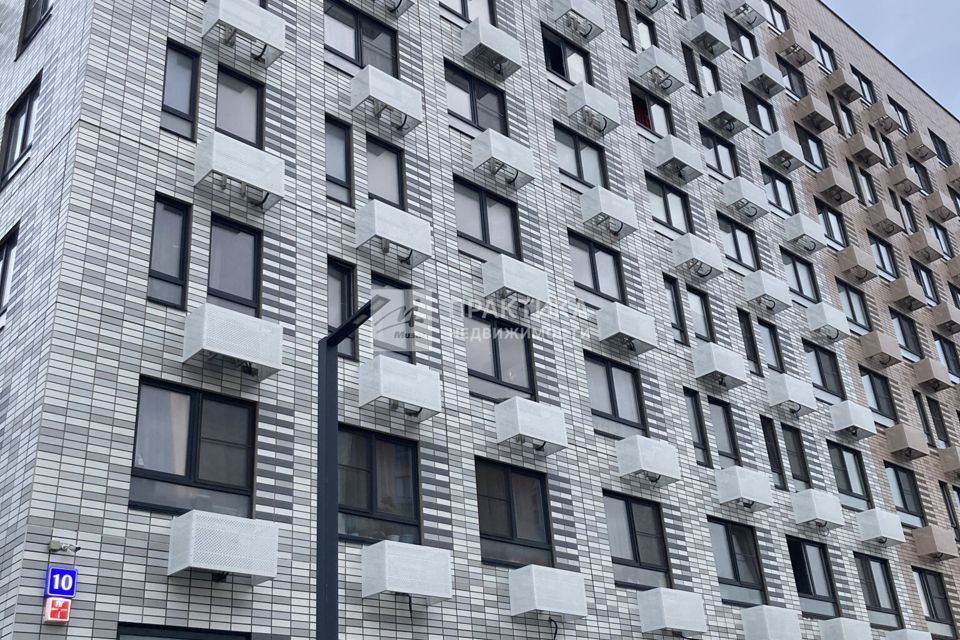 Сдаётся 2-комнатная квартира, 52.6 м²