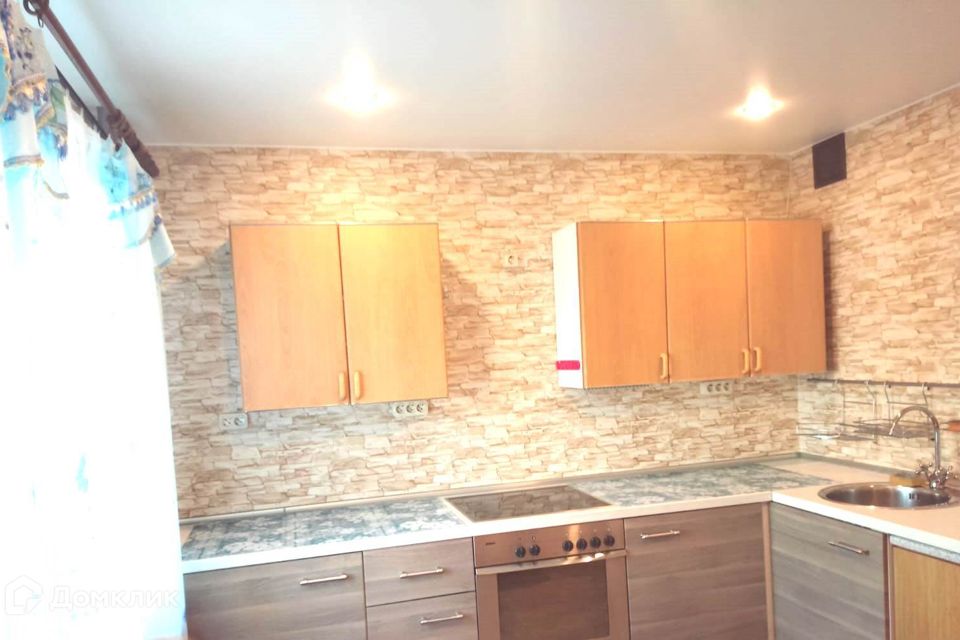 Продаётся 1-комнатная квартира, 47.7 м²