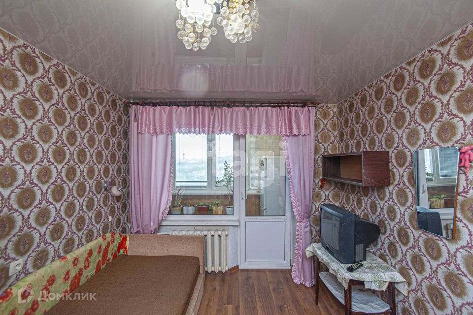 Продаётся 4-комнатная квартира, 74 м²