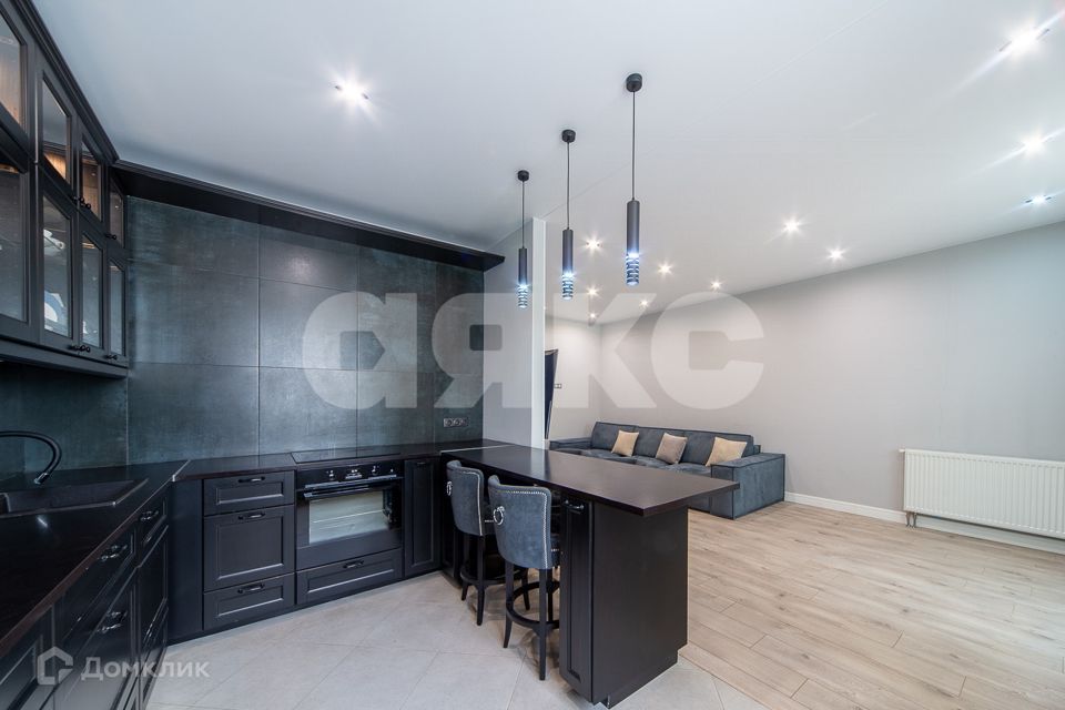 Продаётся 2-комнатная квартира, 73 м²