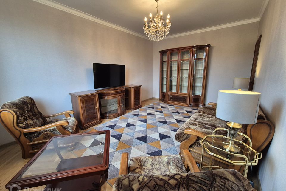 Сдаётся 3-комнатная квартира, 82 м²