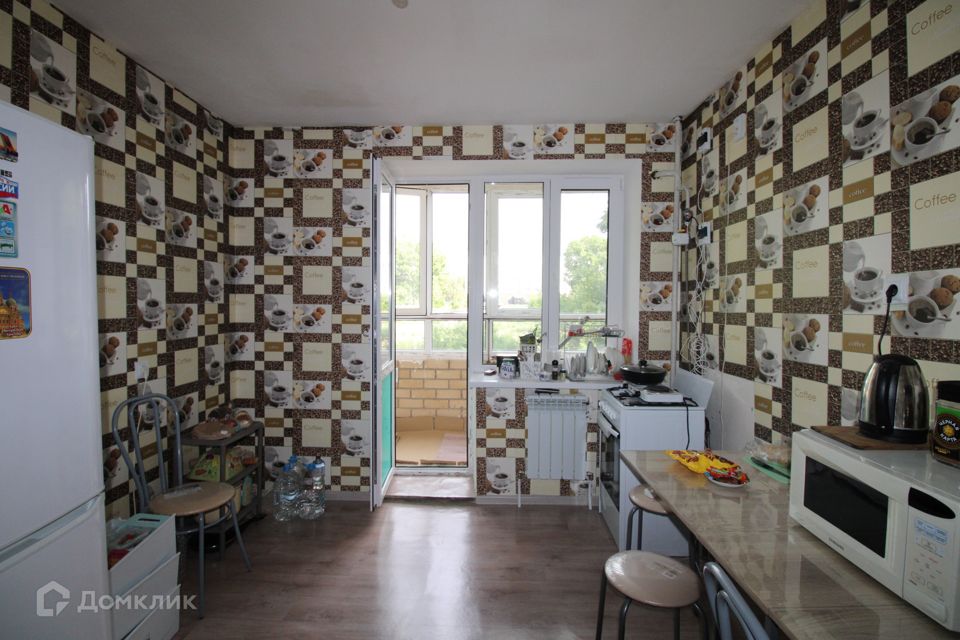 Продаётся 3-комнатная квартира, 57.7 м²
