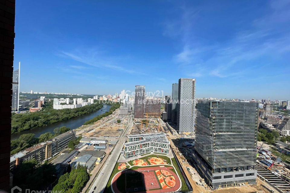 Продаётся 2-комнатная квартира, 70.1 м²