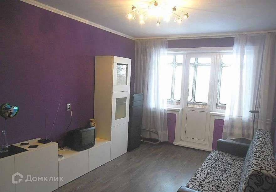 Продаётся 11-комнатная квартира, 32 м²