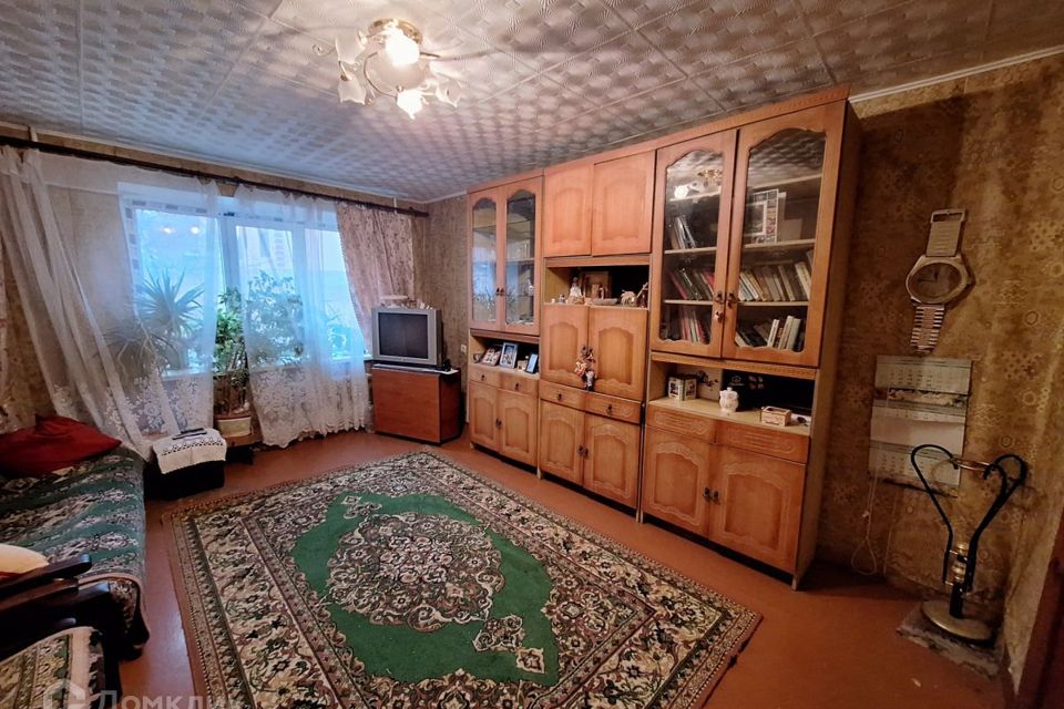 Продаётся 4-комнатная квартира, 75.3 м²