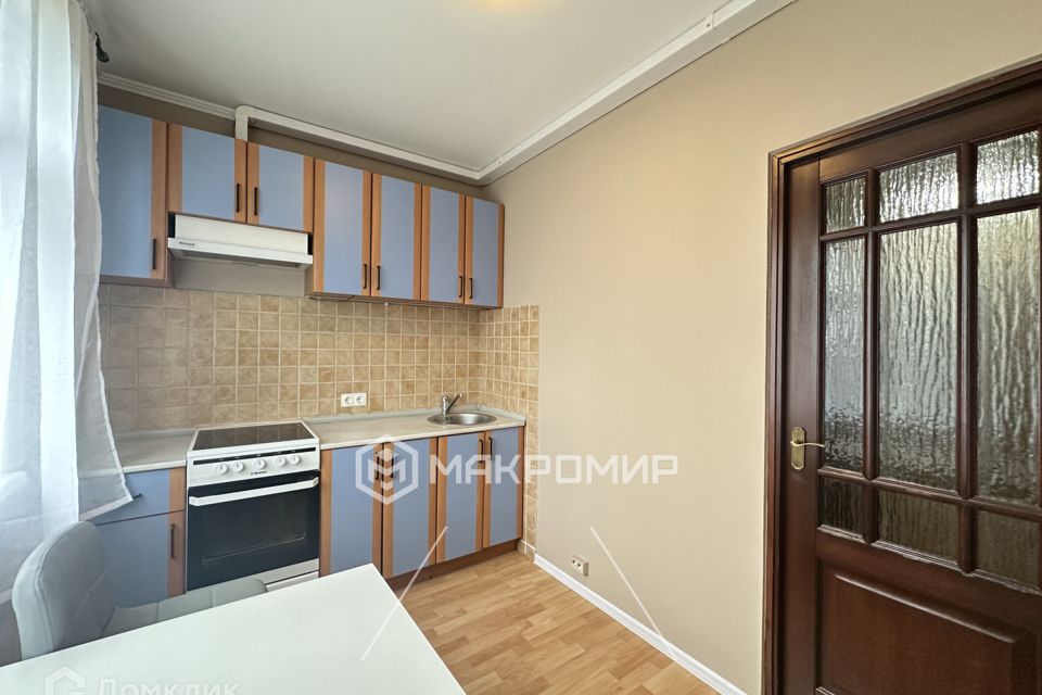 Продаётся 1-комнатная квартира, 37.7 м²
