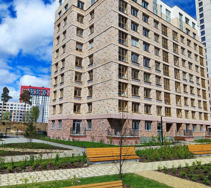 Продаётся 4-комнатная квартира, 95 м²
