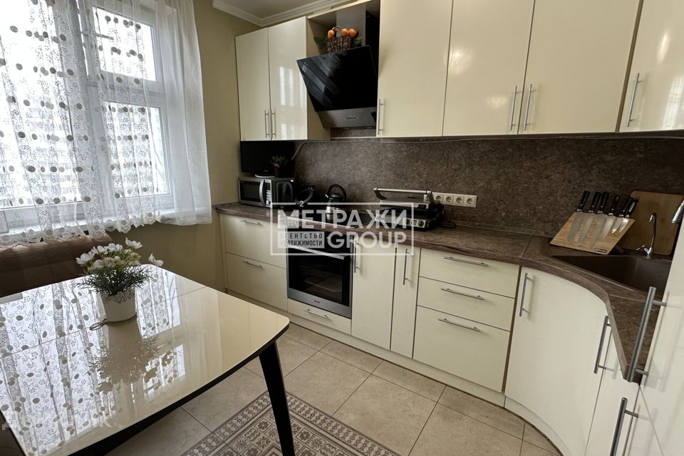 Продаётся 2-комнатная квартира, 53.5 м²