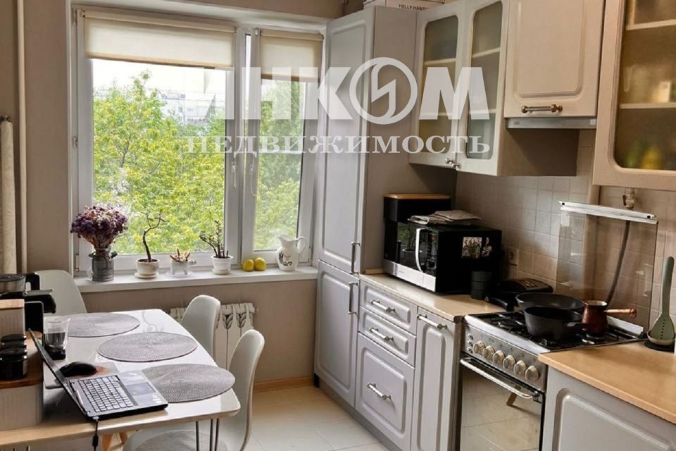 Продаётся 2-комнатная квартира, 47.5 м²