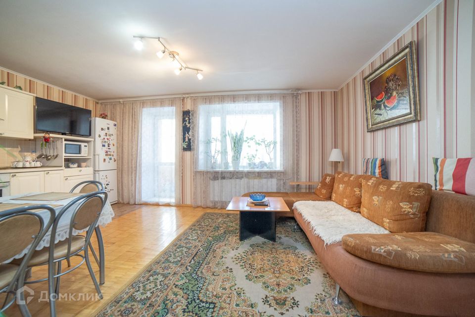 Продаётся 2-комнатная квартира, 62.7 м²