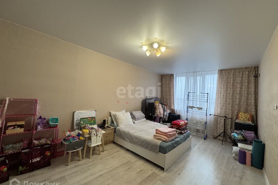 Продаётся 1-комнатная квартира, 50.5 м²