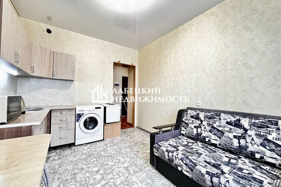 Продаётся 1-комнатная квартира, 35.7 м²