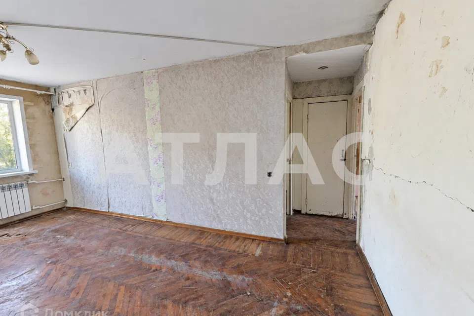 Продаётся 3-комнатная квартира, 57.4 м²