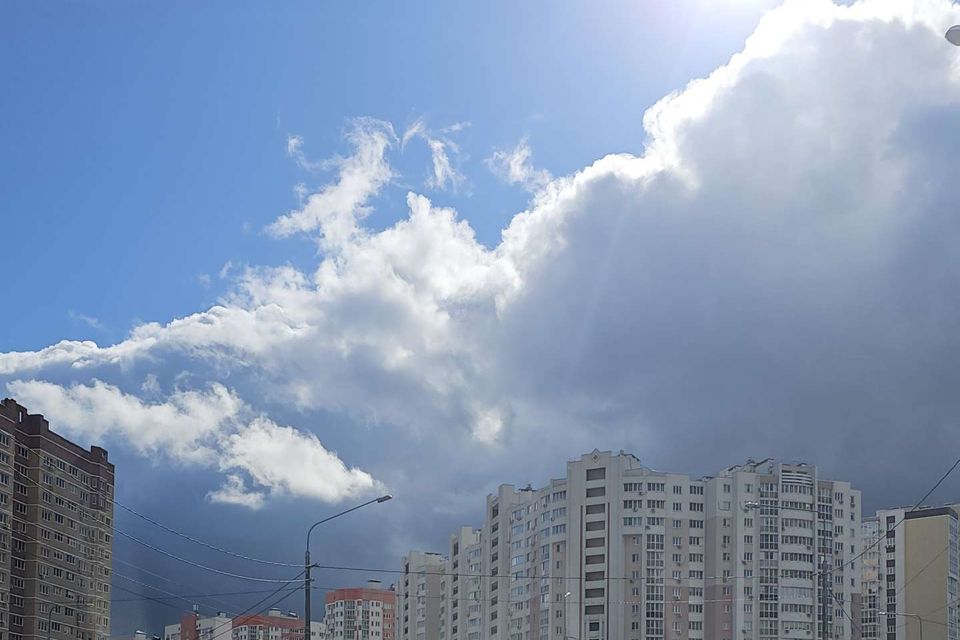 Продаётся 2-комнатная квартира, 69.6 м²