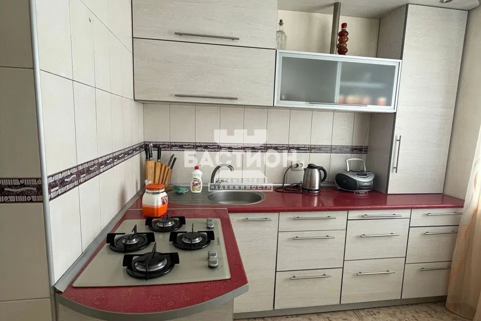 Продаётся 3-комнатная квартира, 72 м²