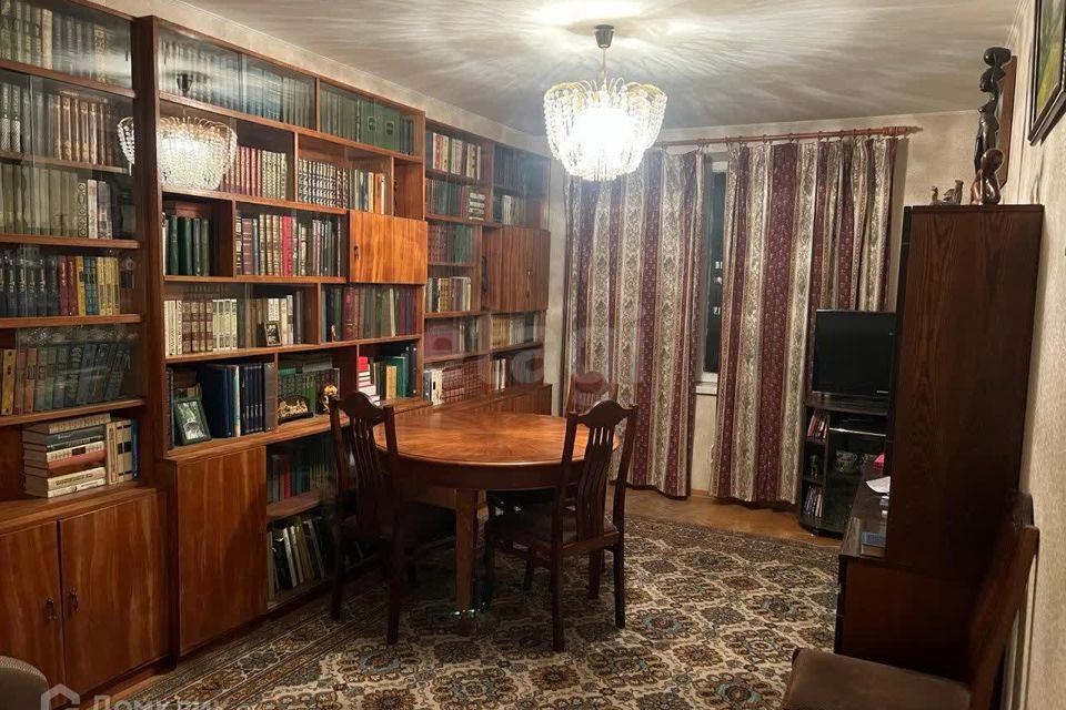 Продаётся 3-комнатная квартира, 62.8 м²