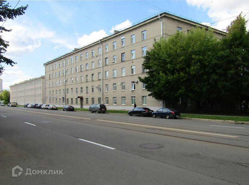 Продаётся комната в 38-комн. квартире, 18.7 м²
