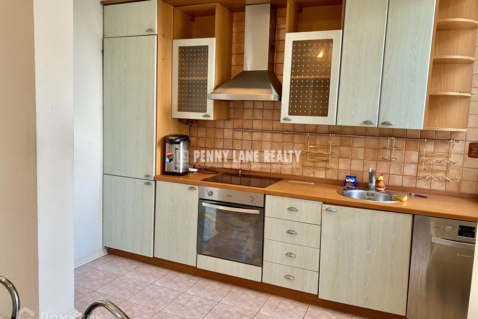 Сдаётся 3-комнатная квартира, 90 м²